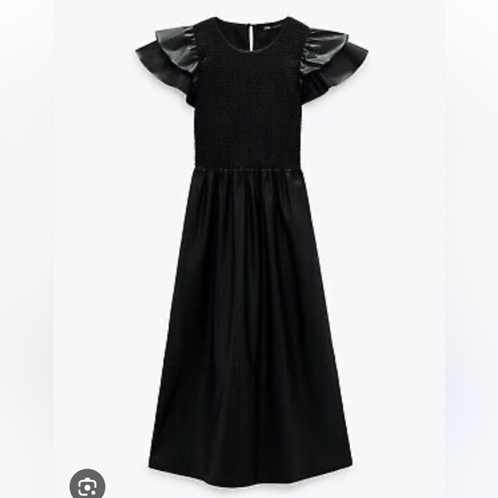 NWT ZARA BLACK FAUX LEATHER SMOCKED FLUTTER SLEEVE MIDI DRESS M